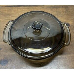 Anchor Ovenware Round Amber Brown Glass Casserole Dish with Lid 1.5 Qt